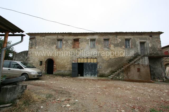 Homestead, Asciano - Photo 1