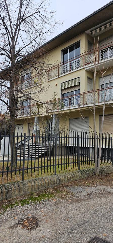 Palazzina uffici in Via Novara 48, Busto Arsizio, {3} - Foto 1