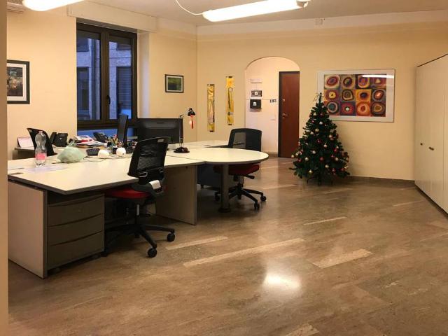 Büro in {3}, Via Carrobbio - Foto 1