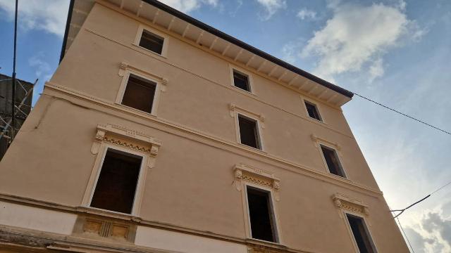 Apartament in Via Pelliccia 1, Carrara - Photo 1