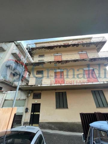 4-room flat in Santo Stefano Medio 1, Messina - Photo 1