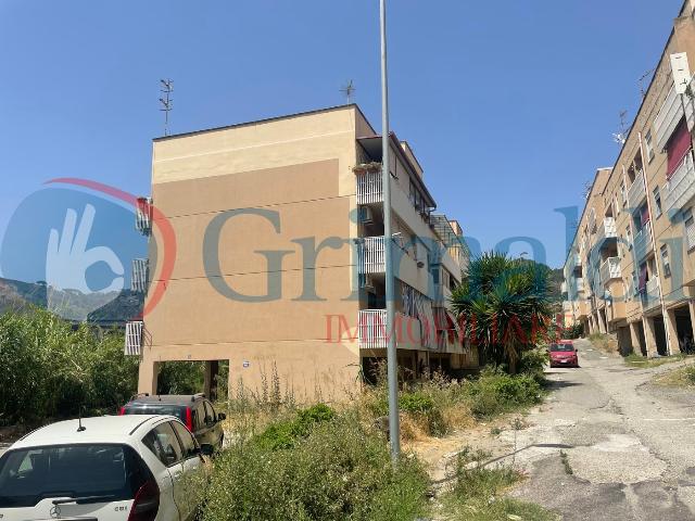 Vierzimmerwohnung in Viale Giostra Località Salita Tremonti Snc, Messina - Foto 1