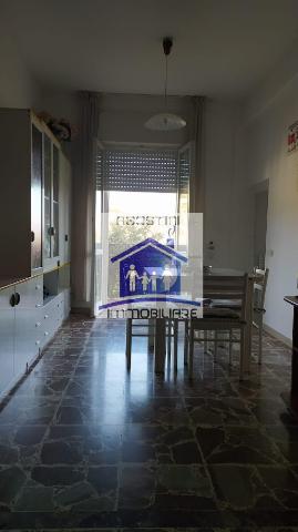 4-room flat in {3}, - Photo 1