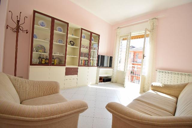 4-room flat in Via Matteotti 19, Diano Marina - Photo 1