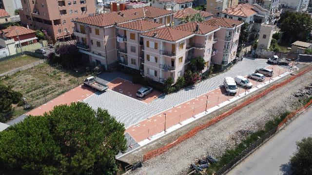 Garage or car box in Via dei Giacinti 15, Diano Marina - Photo 1