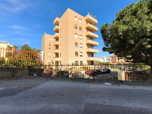 Dreizimmerwohnung in Via Gelone 5, Messina - Foto 1