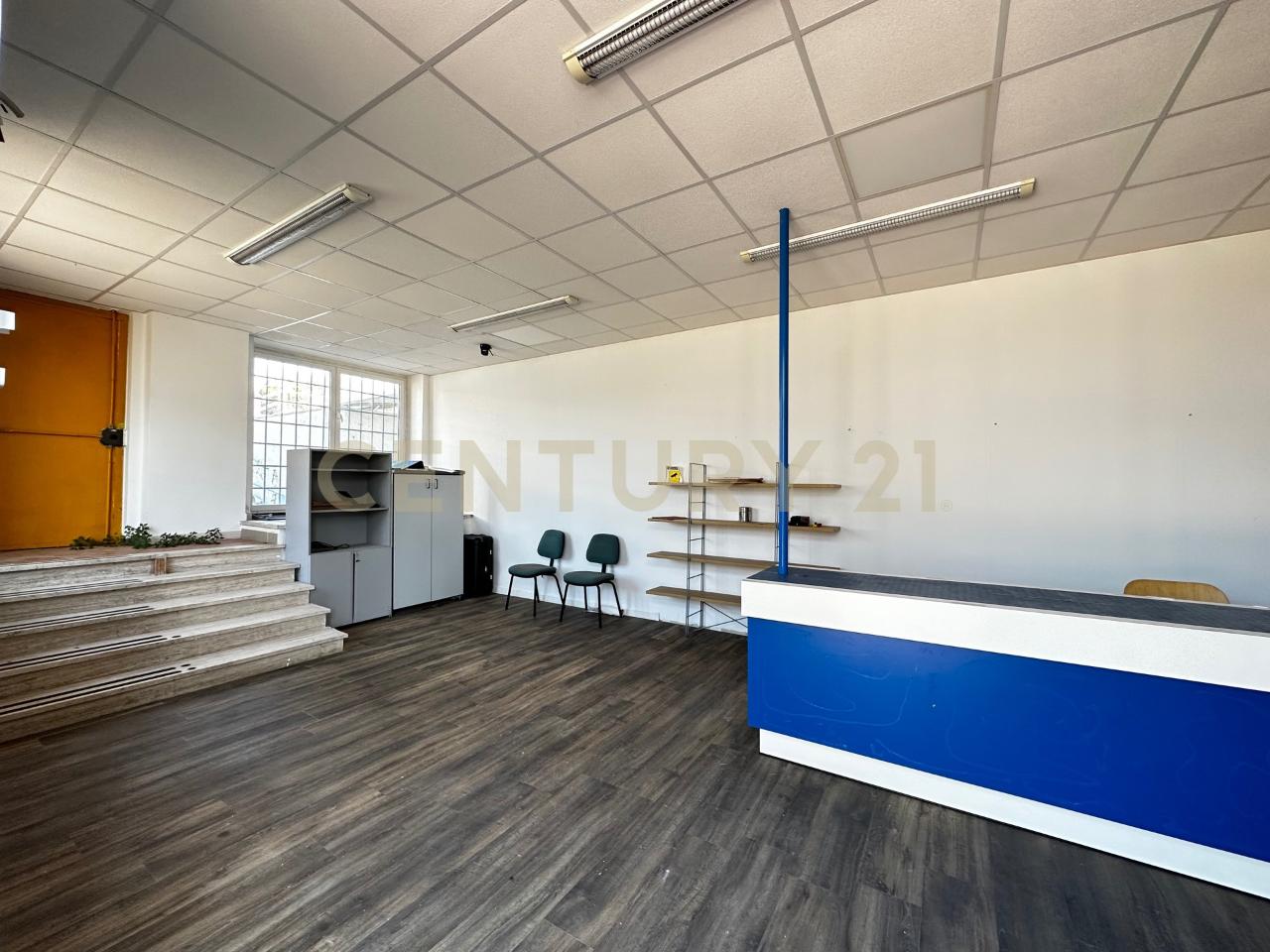 Palazzina commerciale in Via Partenope 2, Anzio, {3} - Foto 2