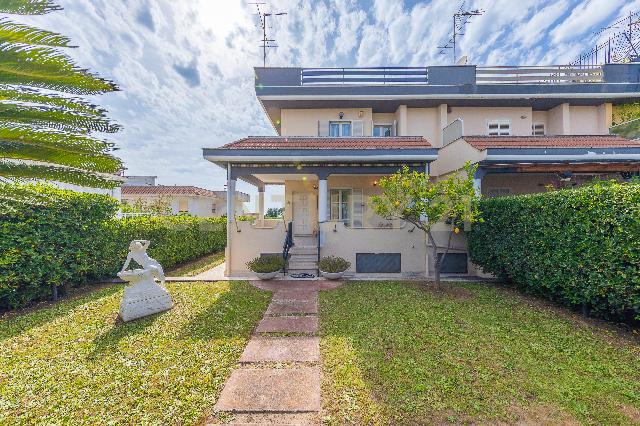 Terraced house in Via del Gabbiano 1, Anzio - Photo 1