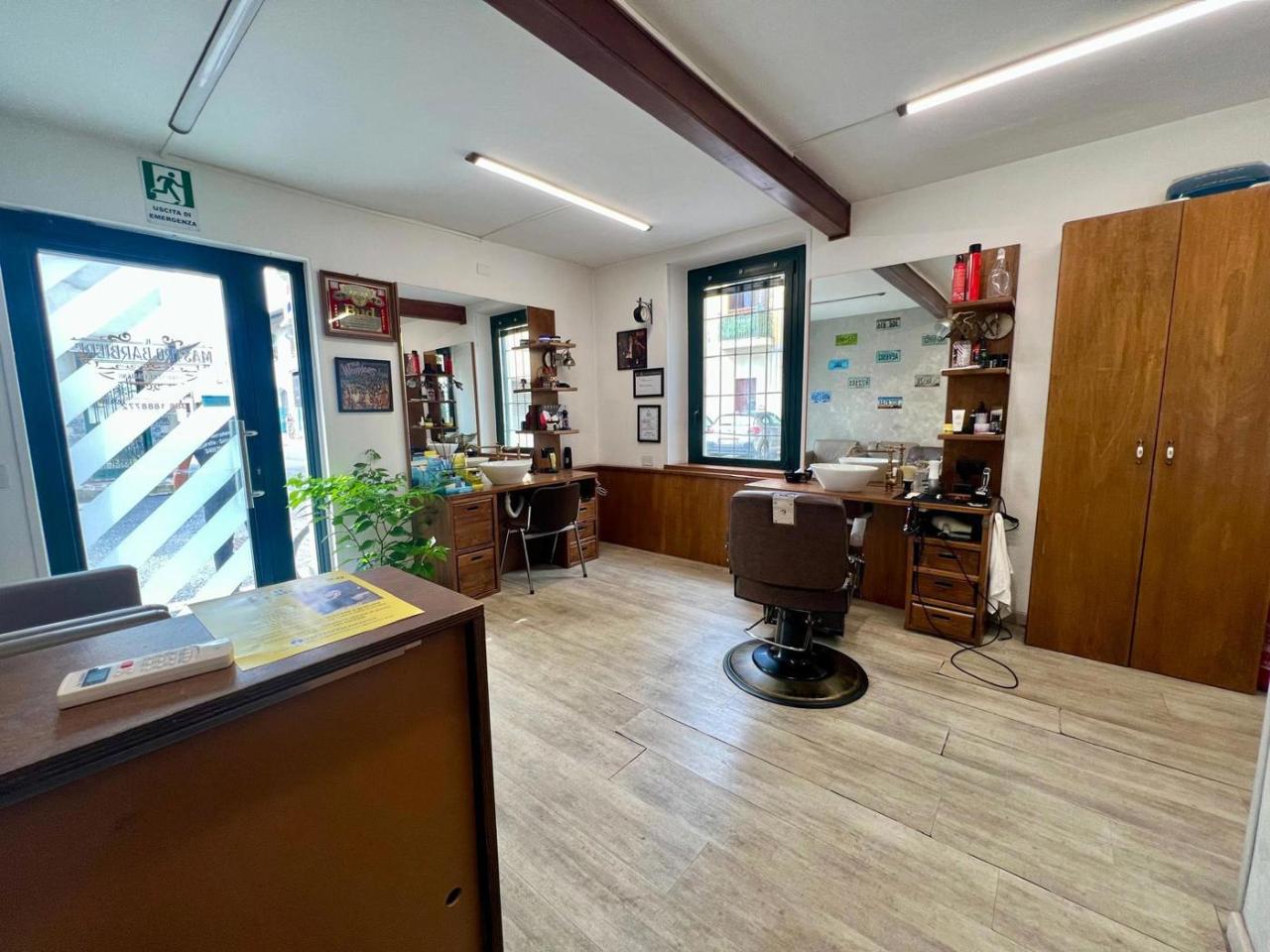 Negozio in Via Sant'Alessandro 24, Mariano Comense, {3} - Foto 2