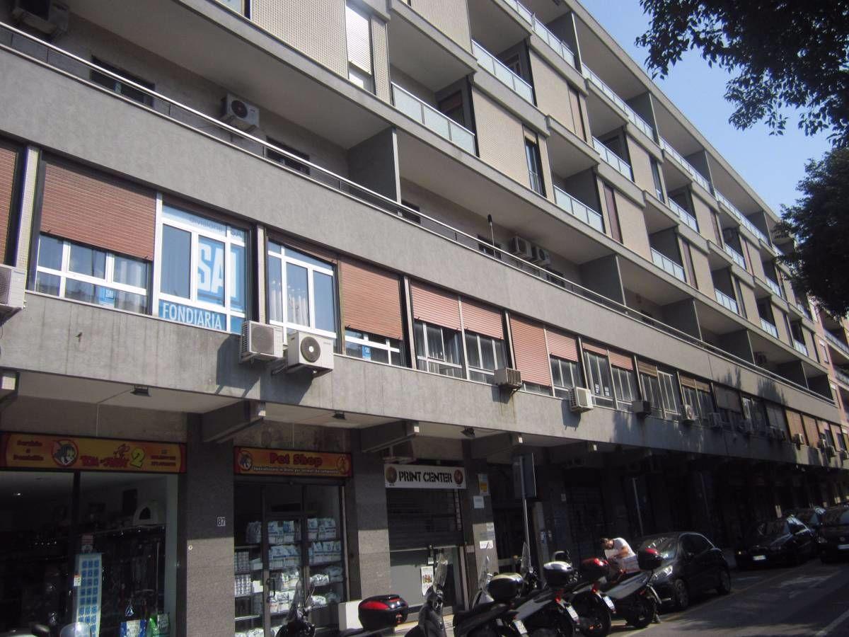 Ufficio in Via La Farina 91, Messina - Foto 1