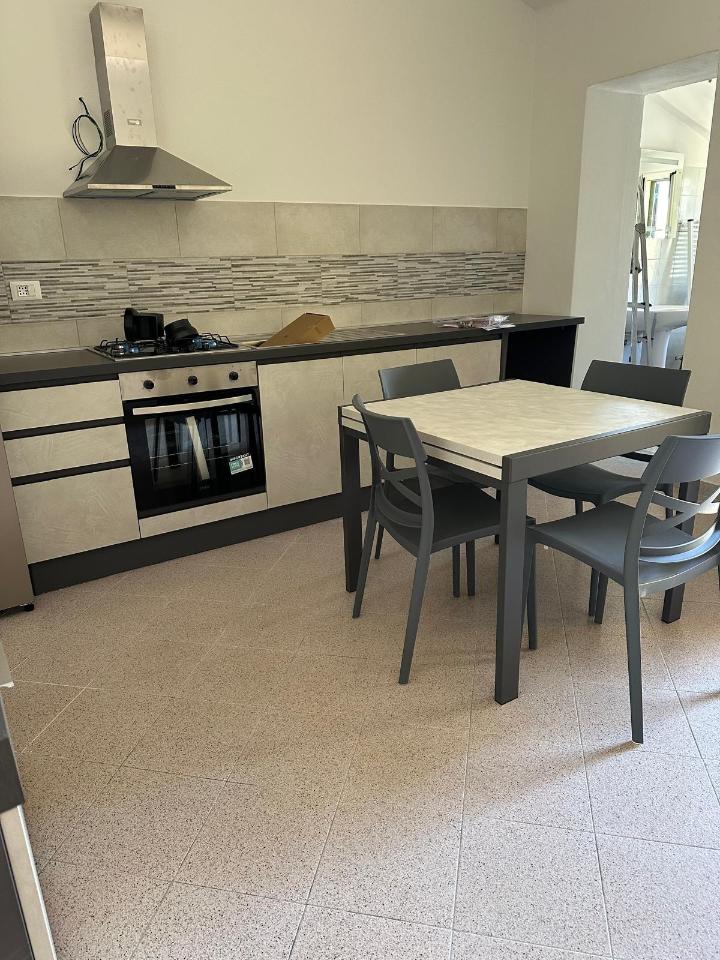 casa indipendente in affitto a Carrara in zona Sant'Antonio