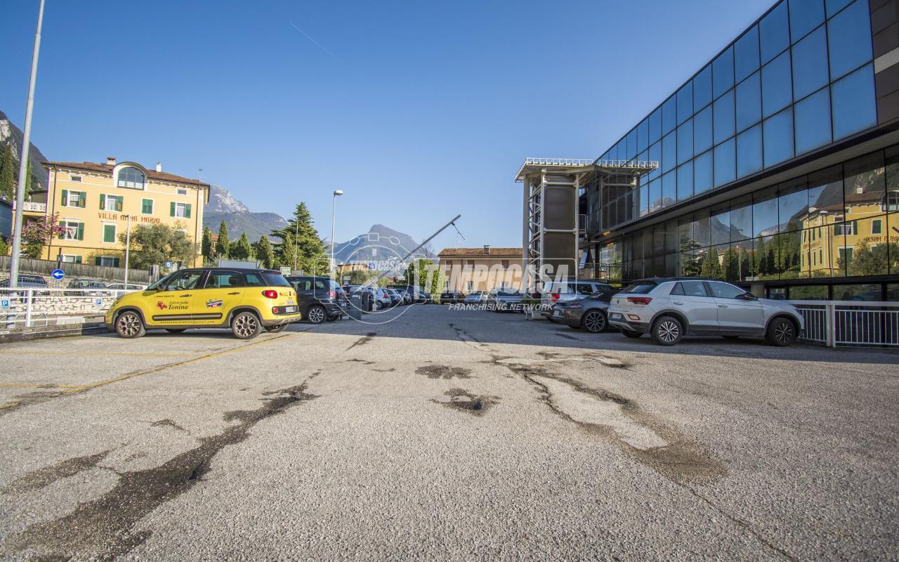 Ufficio in Via Monte Oro 5, Riva Del Garda, {3} - Foto 2