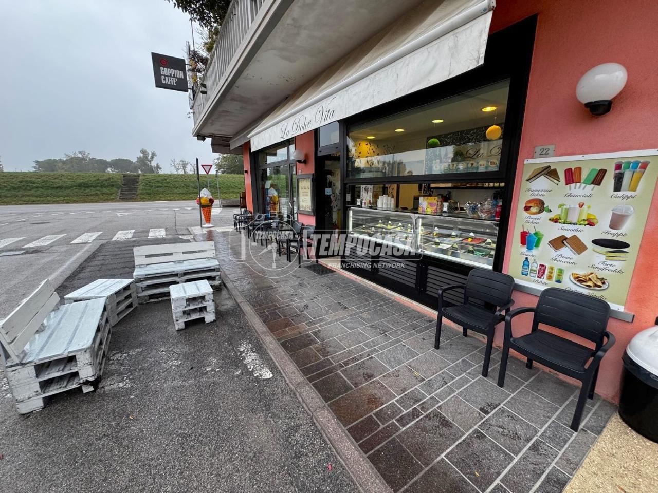 Gelateria in Piazza Giuseppe Garibaldi 10, Eraclea, {3} - Foto 2