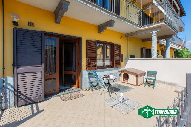 Villa a schiera in Traversa San Gaudenzo Strera 9/d, Oleggio - Foto 1