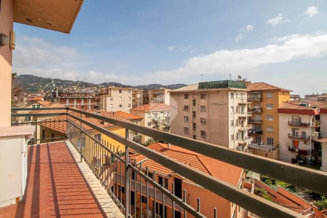 Zweizimmerwohnung in Via Privata Risso 22, Imperia - Foto 1