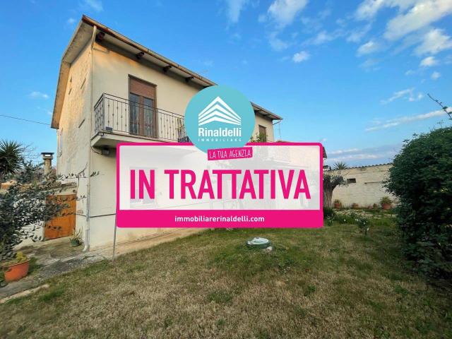 Villa in Via Andrea Doria, Civitanova Marche - Foto 1