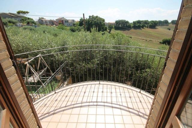 4-room flat in {3}, Contrada Casette Antonelli - Photo 1