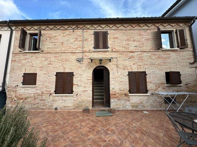 Detached house in {3}, Via Marsala 6 - Photo 1