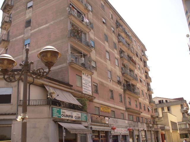 Wohnung in {3}, Piazza Berardi - Foto 1