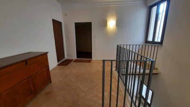 Vierzimmerwohnung in Via Pellicceria, Rieti - Foto 1