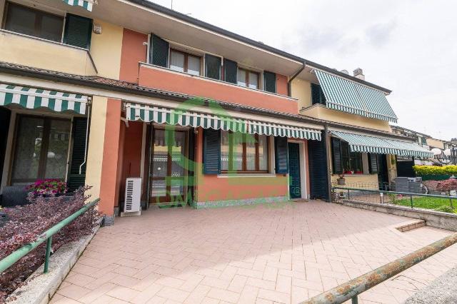 Villa a schiera in Via Cesare Battisti 5, Casalpusterlengo - Foto 1