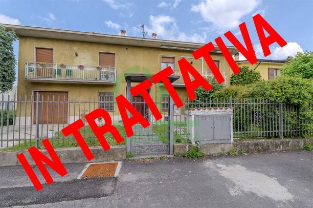 Trilocale in Via Raffaello Sanzio 13, Casalpusterlengo - Foto 1