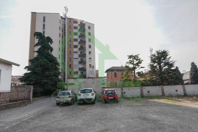 3-room flat in Viale Trento, Codogno - Photo 1