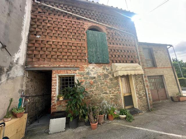 Rustico in Via Bertolli 16, Porcari - Foto 1