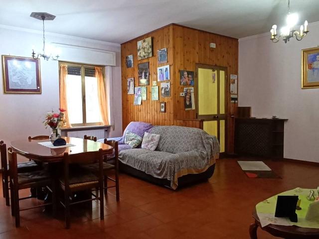 4-room flat in {3}, Via Roma 2 - Photo 1