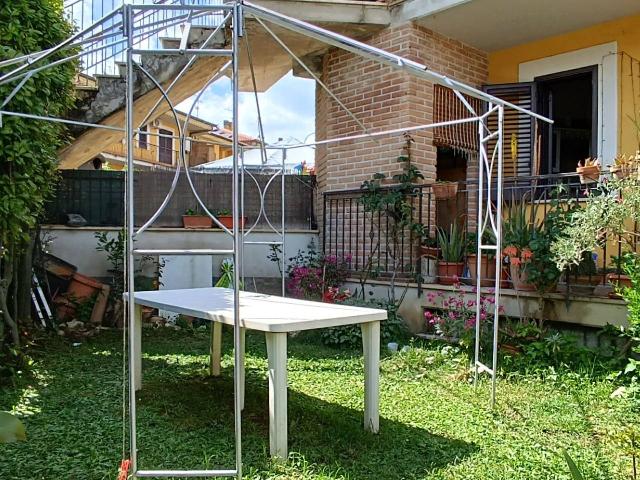 2-room flat in Via delle Ville del Borgo, Tarano - Photo 1