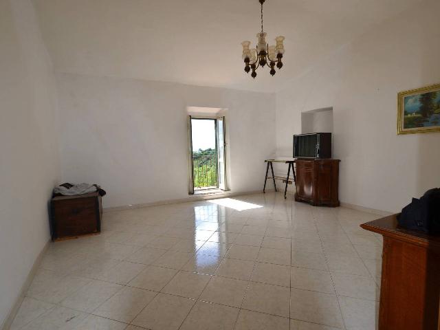 Apartament in Piazza Leone Orsini 14, Stimigliano - Photo 1