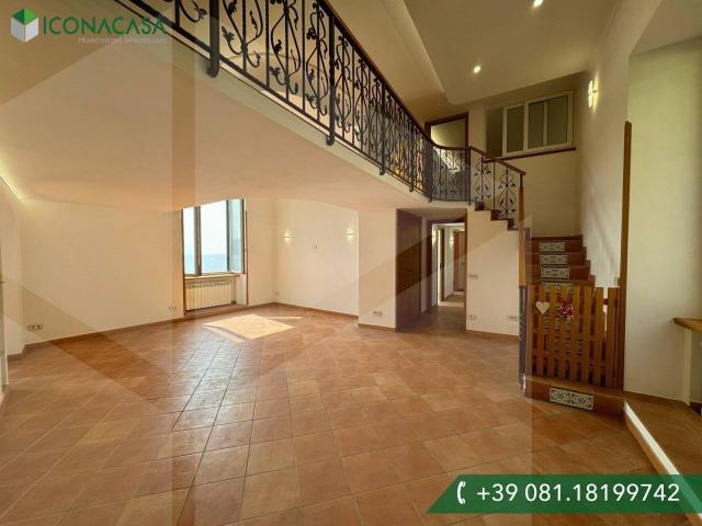 4-room flat in Traversa Privata Falvella, Pozzuoli - Photo 1