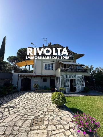 Villa in Viale Cortina d'Ampezzo, Roma - Foto 1