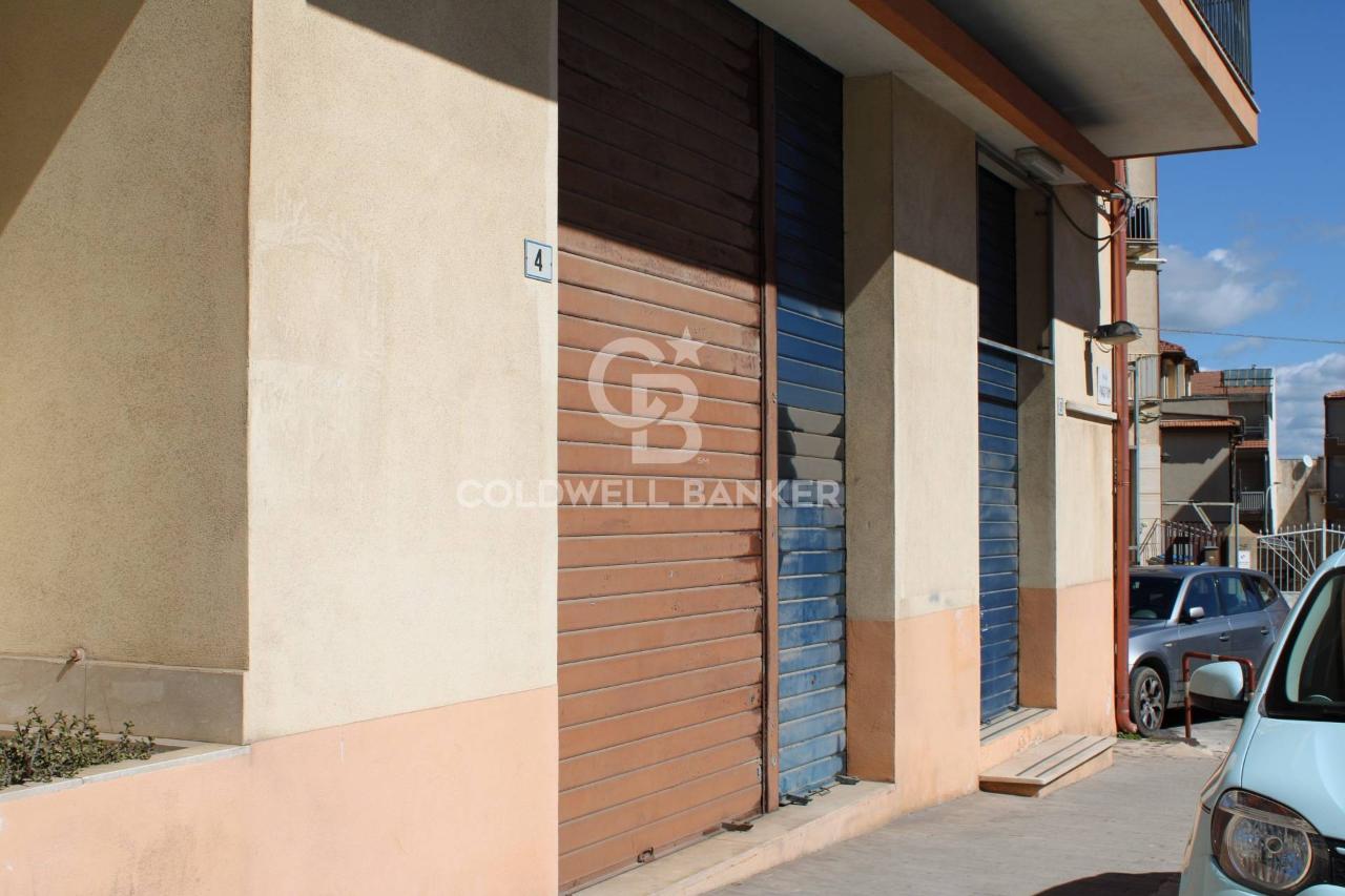 Negozio in Via Paestum 2/F, Ragusa, {3} - Foto 2