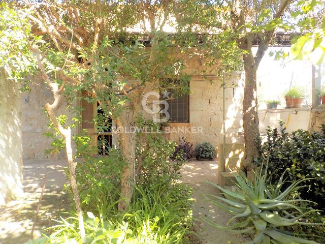 Detached house in {3}, Via Calanchi Favarotta 10 - Photo 1