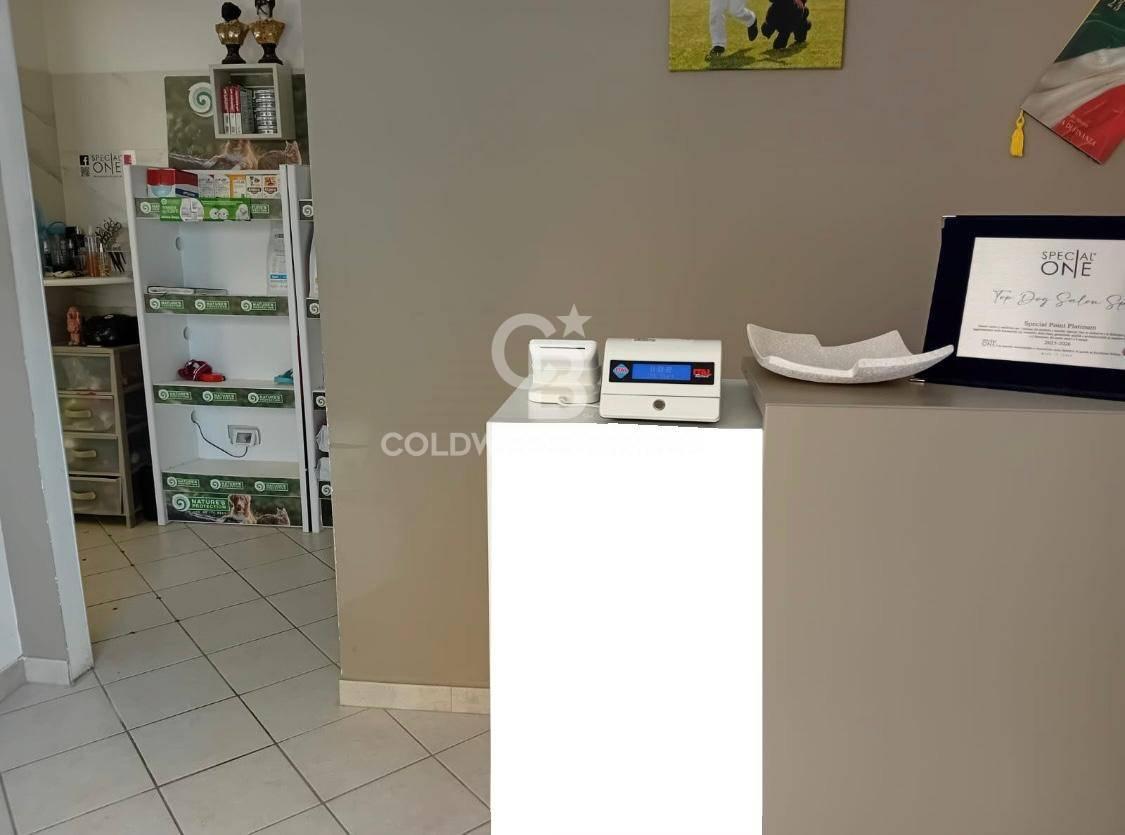 Negozio in Via O.M. Corbino 83, Ragusa, {3} - Foto 1