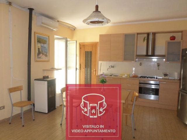 Dreizimmerwohnung in Via Fontana  56, Vieste - Foto 1