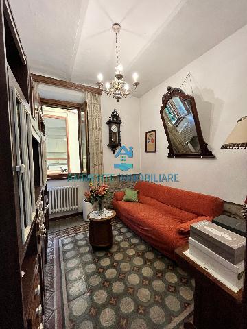 Casa indipendente in Via Vittorio Veneto, Arezzo - Foto 1