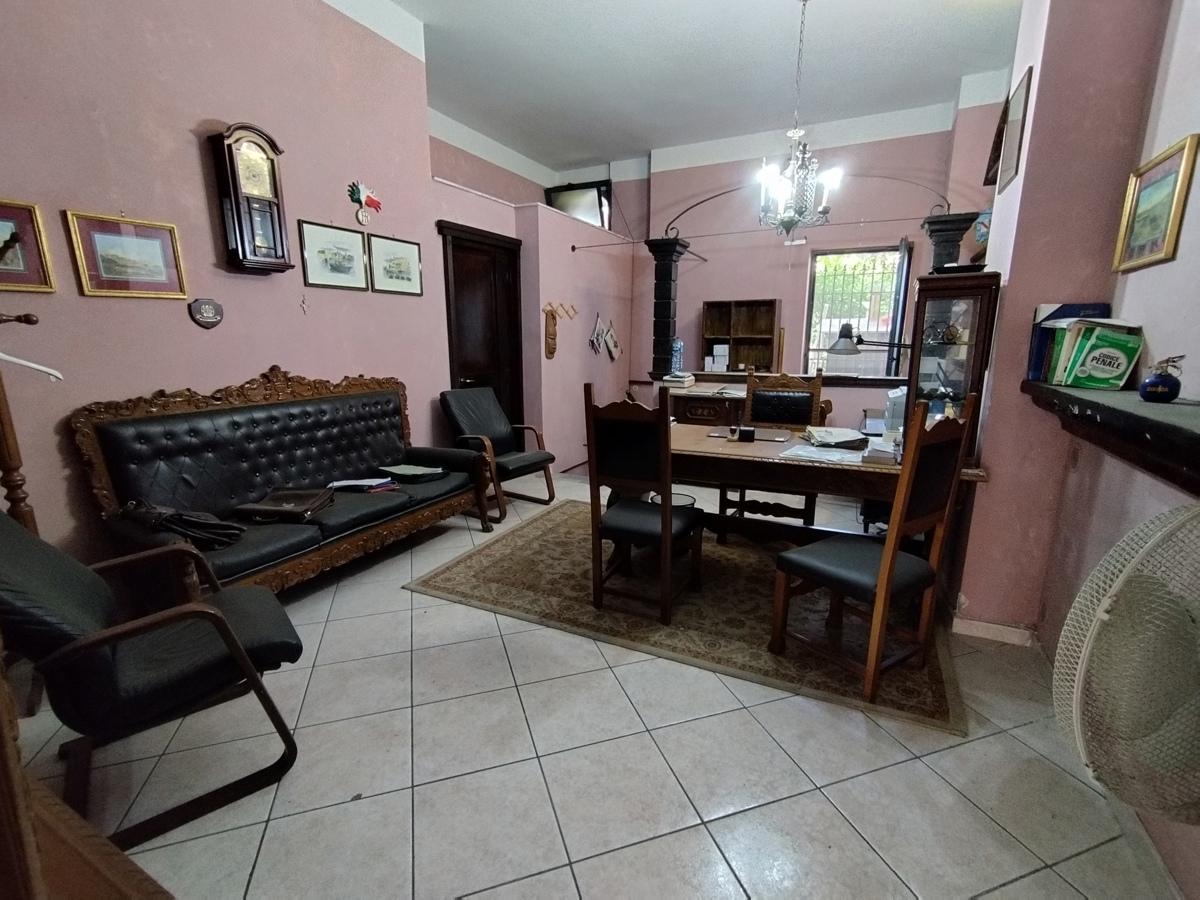 Ufficio in Largo Rotonda 5, San Nicola la Strada - Foto 1
