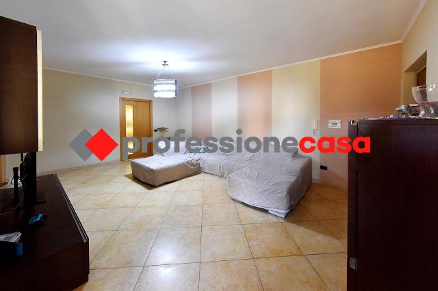 4-room flat in Via Carceri Vecchie 36, San Prisco - Photo 1