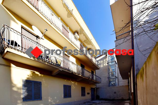 Dreizimmerwohnung in Via Vanoni  41, San Nicola la Strada - Foto 1