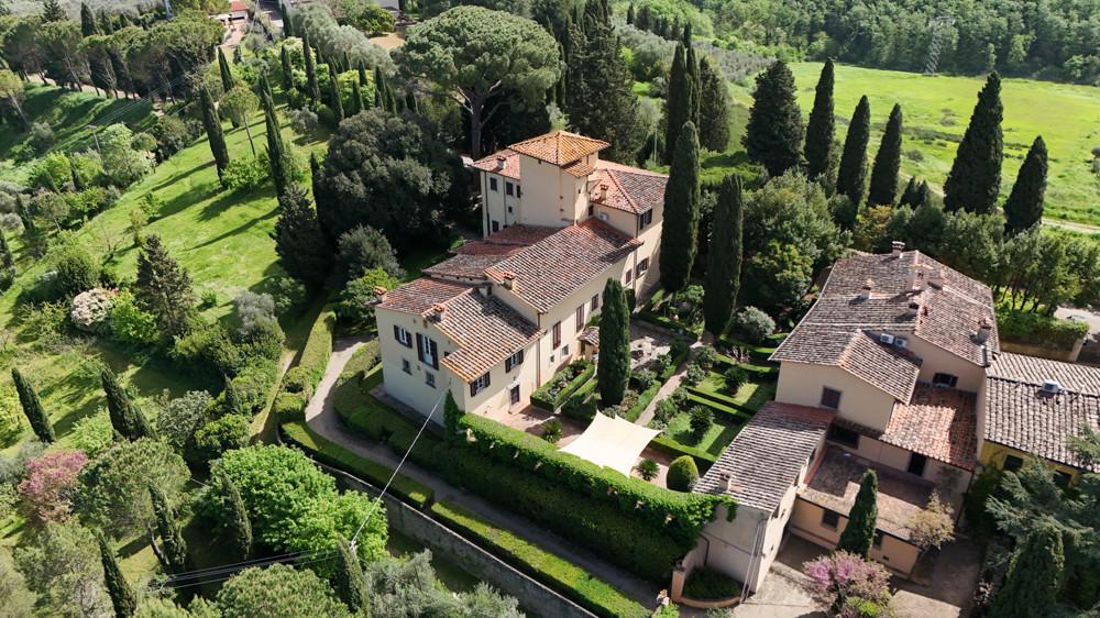 Villa unifamiliare in vendita a Lastra A Signa