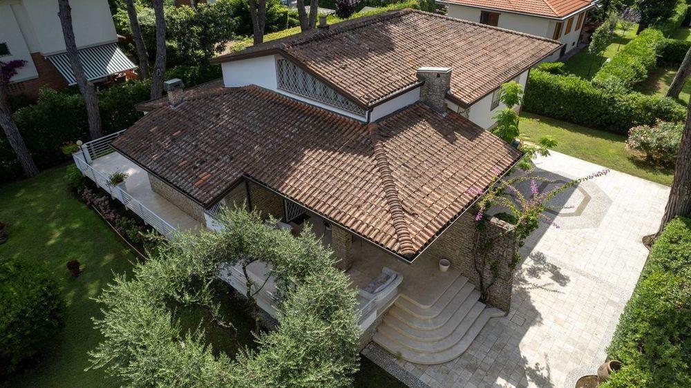 Villa unifamiliare in vendita a Camaiore