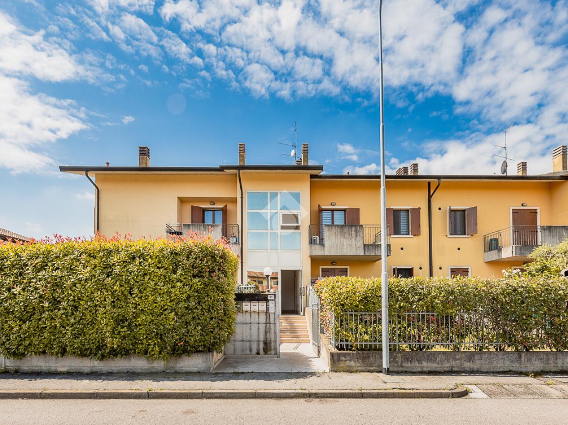 Appartamento in vendita a Nogarole Rocca