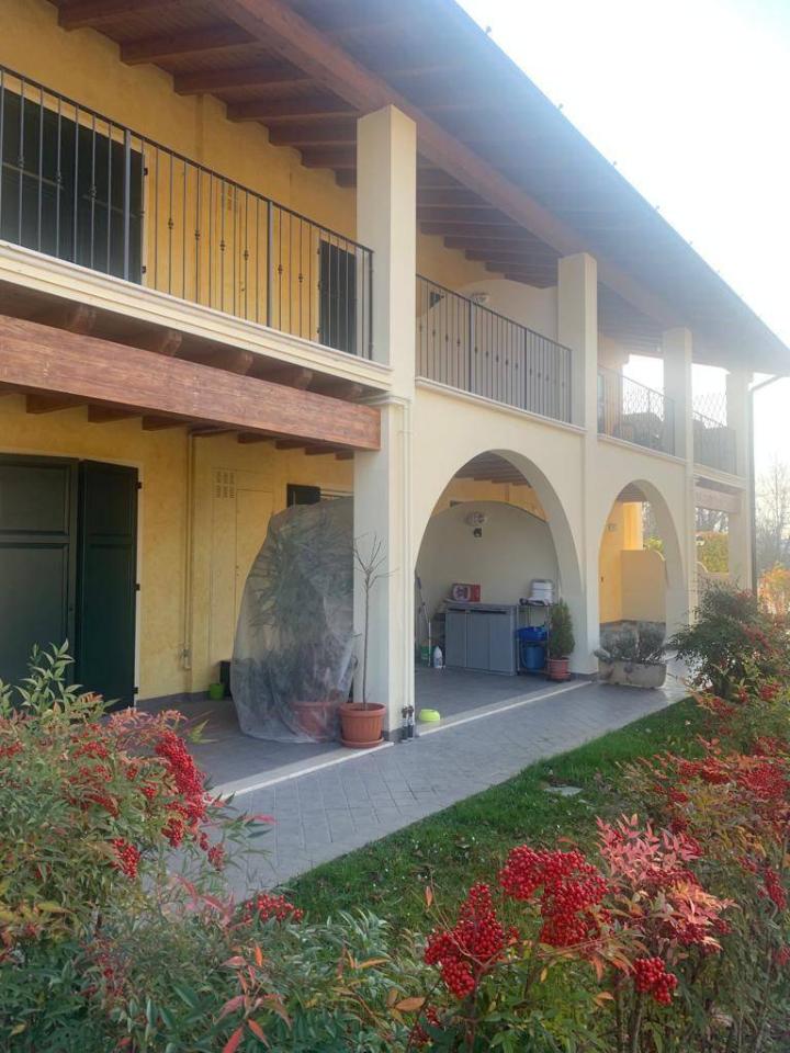 Appartamento in vendita a Manerba Del Garda