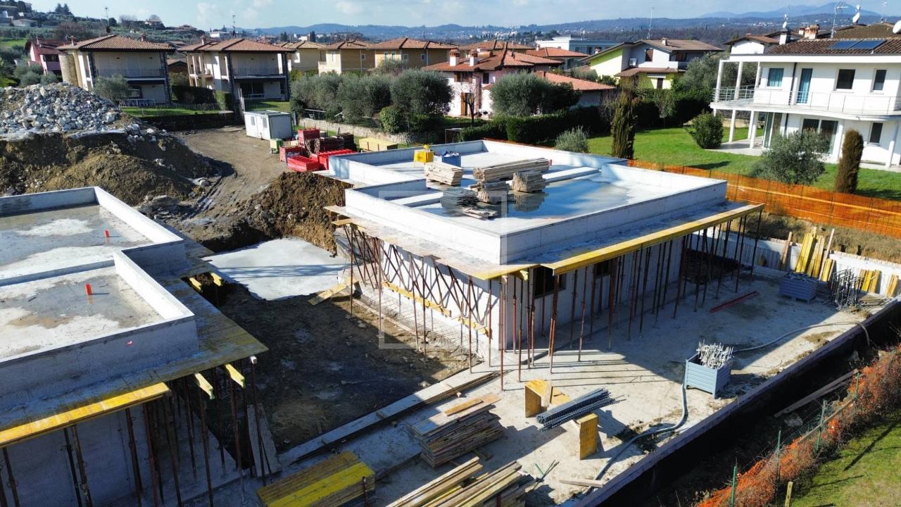 casa indipendente in vendita a Manerba del Garda
