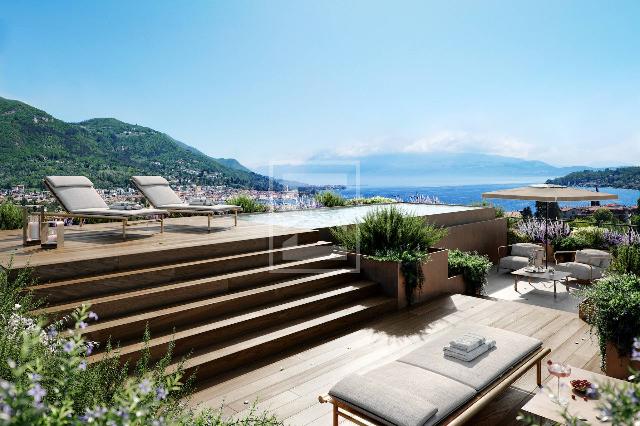 Penthouse in {3}, Piazza San Bernardino - Photo 1