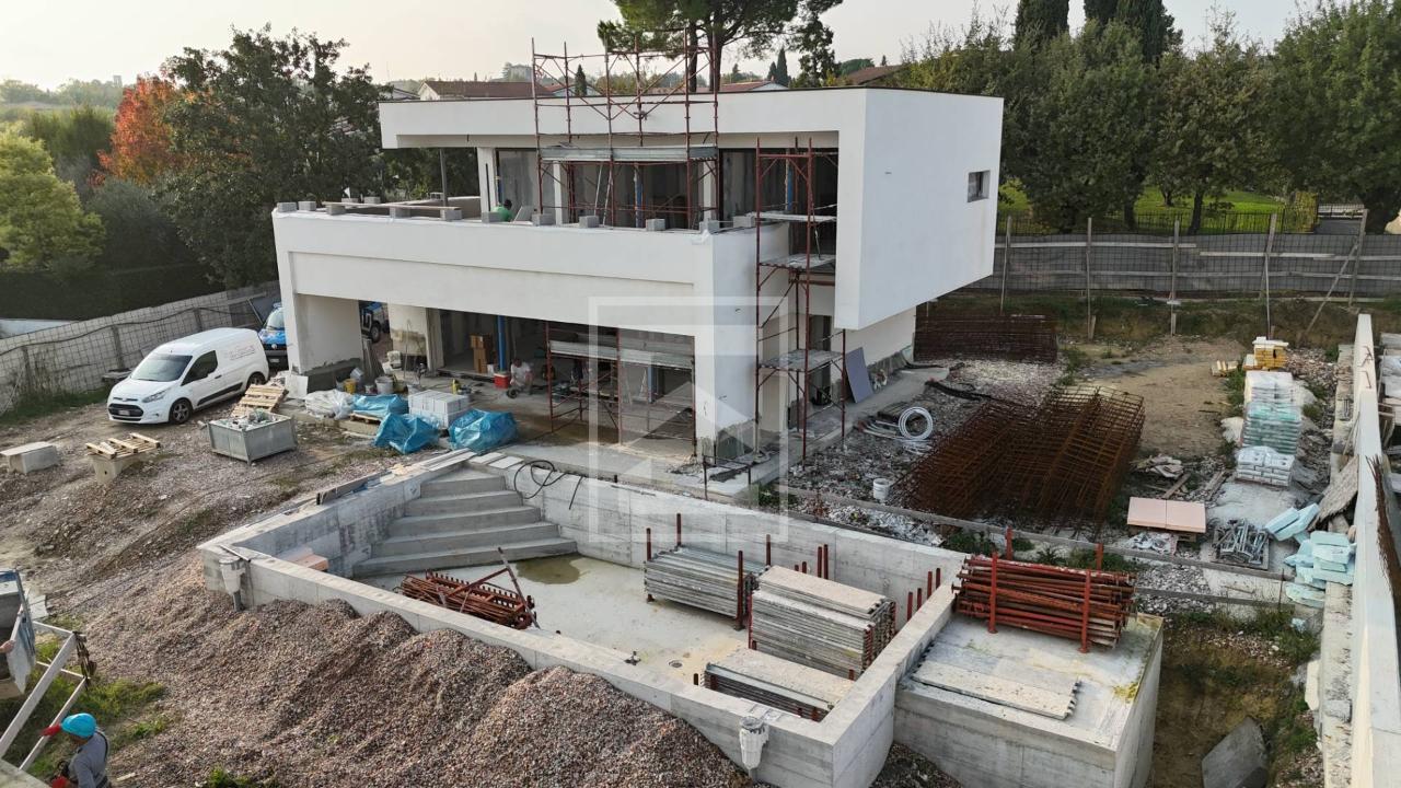 casa indipendente in vendita a Moniga del Garda