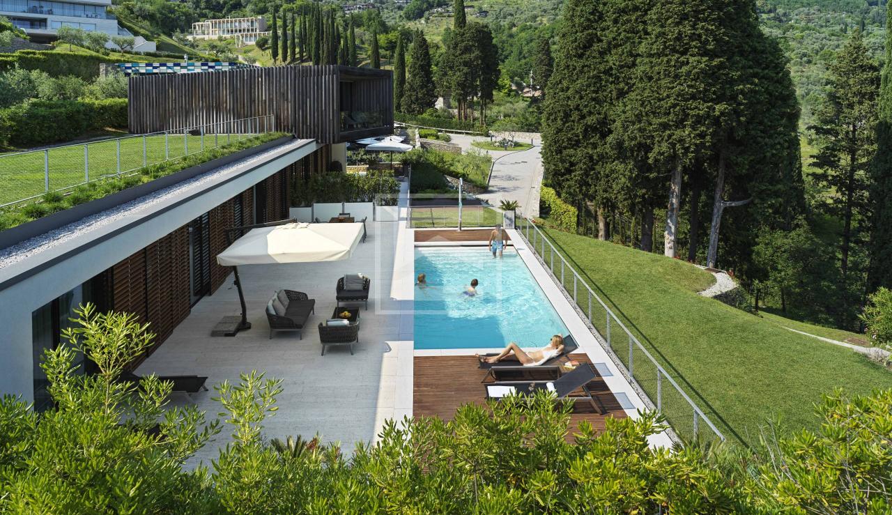 casa indipendente in affitto a Salò in zona Villa