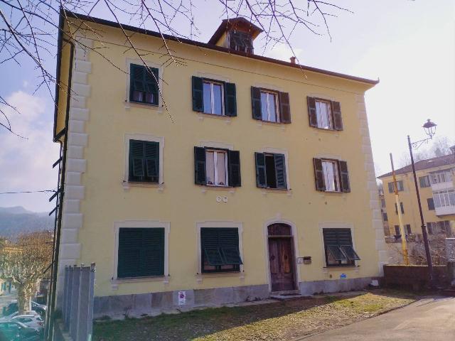 3-room flat in Via Vittorio Veneto 12, Ronco Scrivia - Photo 1